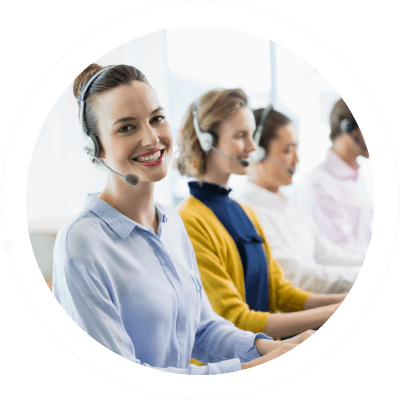 Personas asistentes de call center hikvision